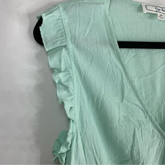 NWoT Hippie Rose Mint Green Sleeveless Ruffle V Neck Top, Size XL - Picture 4 of 9